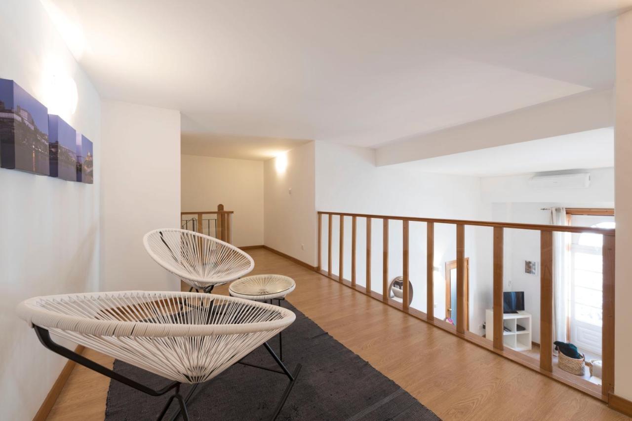 Lovelystay - The Porto Getaway Duplex - Free Parking Dış mekan fotoğraf