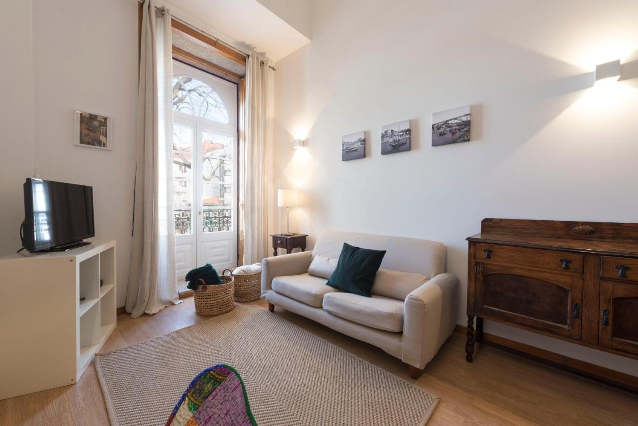 Lovelystay - The Porto Getaway Duplex - Free Parking Dış mekan fotoğraf